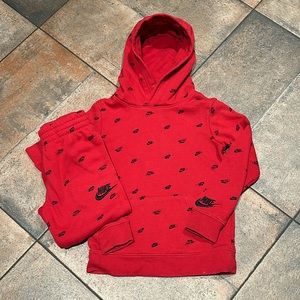 Kids Small Nike Sweatshirt & Sweatpants